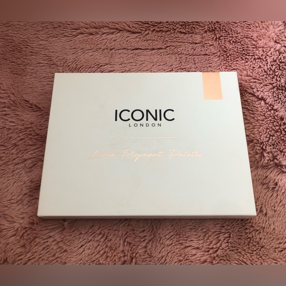 BNIB ICONIC London loose pigment palette - Picture 5 of 9